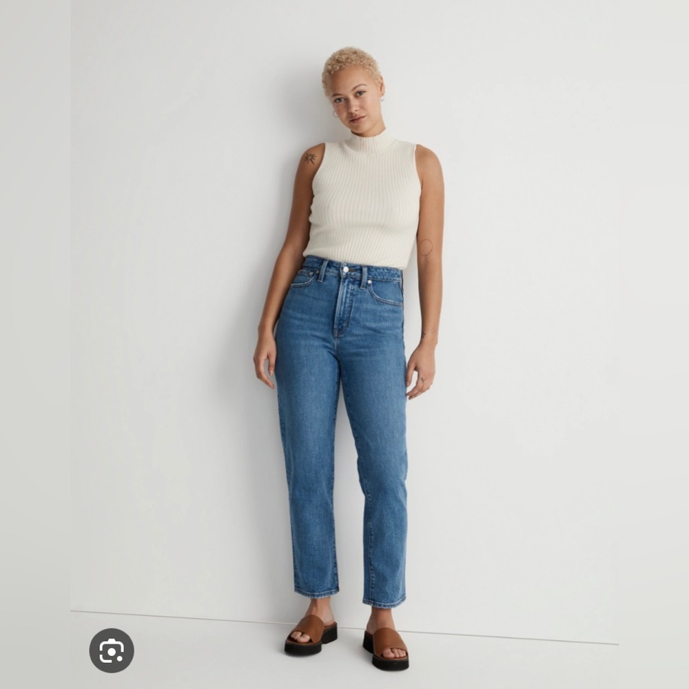 Tall curvy perfect vintage straight jean in earlwood wash